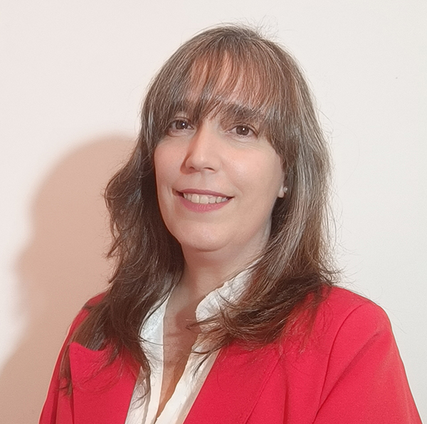 Perito grafólogo y calígrafo Sandra Cerro